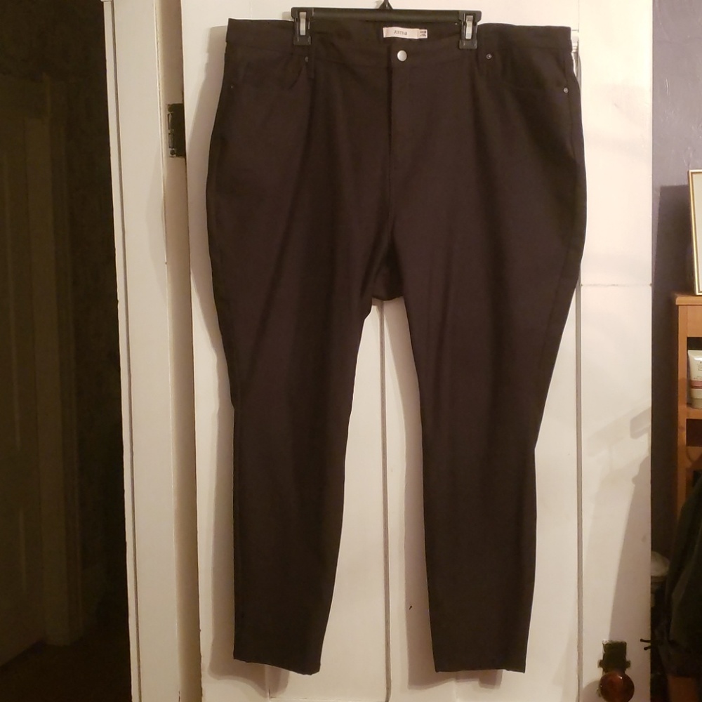 Black Plus High Waisted Jeans - Picture 2 of 3